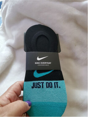 Black and Teal Men's Nike Everyday Cushioned no show Socks M size 7-10